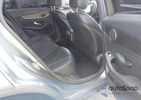 2017 Mercedes-Benz Glc 300 from USA, damaged, VIN WDC0G4JB4HF131468